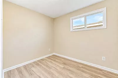 8510 Fillmore Street, Houston, TX 77029 - Photo 17