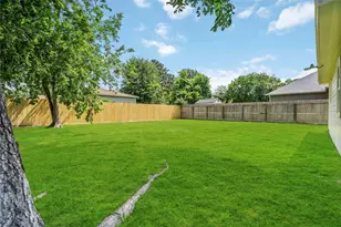 798 Fair St, Houston, TX 77088 - Photo 21