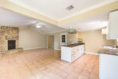 3702 Royal Manor Drive, Houston, TX 77082 - Photo 7