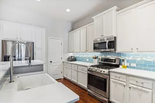 3310 Spring Landing Ln, Pearland, TX 77584 - Photo 5