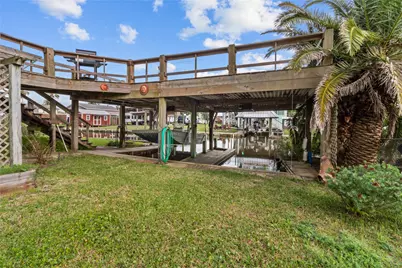 1114 Helen Dowdy, Port Bolivar, TX 77650 - Photo 19