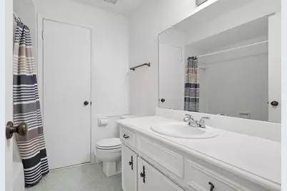 5214 Lawn Arbor Drive, Houston, TX 77066 - Photo 29