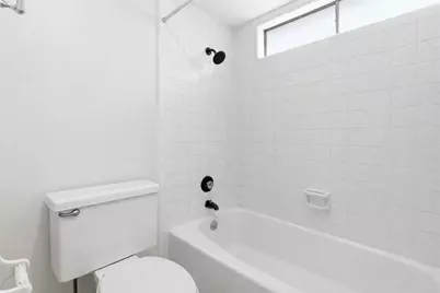 5214 Lawn Arbor Drive, Houston, TX 77066 - Photo 25