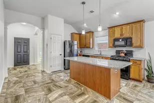 6015 Wildbriar Ln, Richmond, TX 77469 - Photo 9