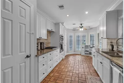 12853 Kingsbridge Lane, Houston, TX 77077 - Photo 11