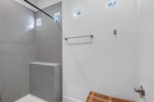 2222 Wavell St, Houston, TX 77088 - Photo 21