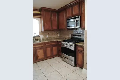 3910 Starbridge Pointe Lane, Katy, TX 77449 - Photo 7