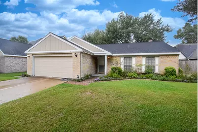 522 7th Street, Sugar Land, TX 77498 - Photo 1