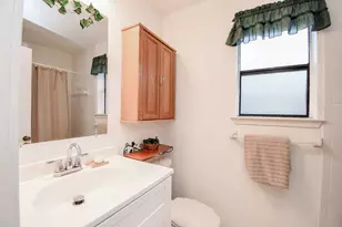522 7th St, Sugar Land, TX 77498 - Photo 31