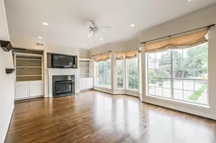 4925 Travis St, Houston, TX 77002 - Photo 5