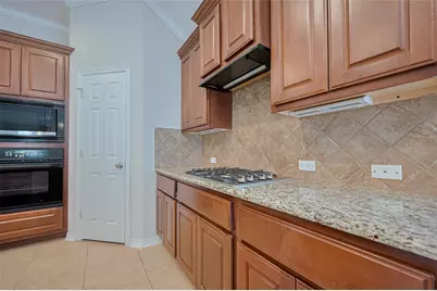 3318 Thistlegrove Lane, Sugar Land, TX 77498 - Photo 17