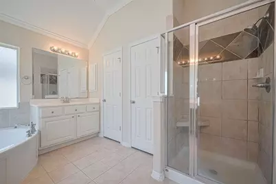 3318 Thistlegrove Lane, Sugar Land, TX 77498 - Photo 29