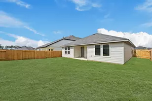 768 Kirby Lk Dr, Conroe, TX 77303 - Photo 17