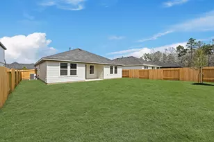 768 Kirby Lk Dr, Conroe, TX 77303 - Photo 15