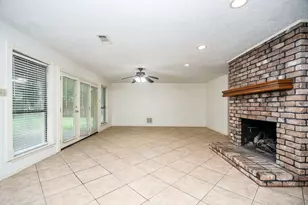 6702 Spring Leaf Dr, Spring, TX 77379 - Photo 7