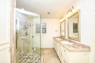 6702 Spring Leaf Drive, Spring, TX 77379 - Photo 15