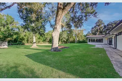 116 Laughlin Road, Eagle Lake, TX 77434 - Photo 9