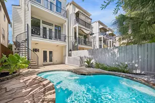 512 Asbury St, Houston, TX 77007 - Photo 1