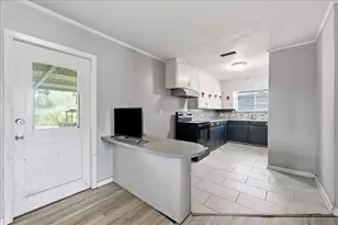 4935 Bruce Dr, Beaumont, TX 77708 - Photo 13