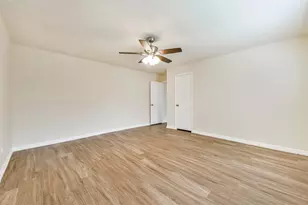 2230 E Clare St, Deer Park, TX 77536 - Photo 13