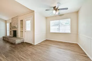 2230 E Clare St, Deer Park, TX 77536 - Photo 9