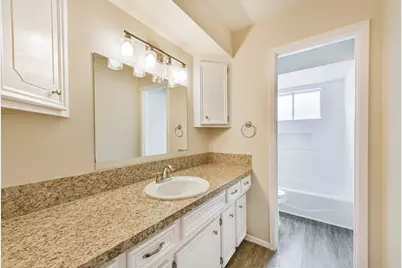 2230 E Clare Street, Deer Park, TX 77536 - Photo 25