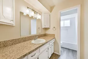 2230 E Clare St, Deer Park, TX 77536 - Photo 25