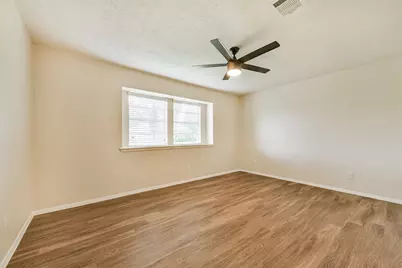2230 E Clare Street, Deer Park, TX 77536 - Photo 23