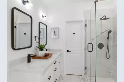 866 Rachel Street #E, Houston, TX 77091 - Photo 25