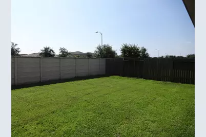 8102 Sweetstone Bluff Lane, Cypress, TX 77433 - Photo 15
