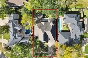 1715 Forestlake Dr, Sugar Land, TX 77479 - Photo 3