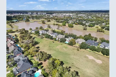 1715 Forestlake Drive, Sugar Land, TX 77479 - Photo 45