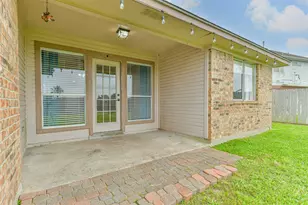2436 Caroline St, Dickinson, TX 77539 - Photo 19