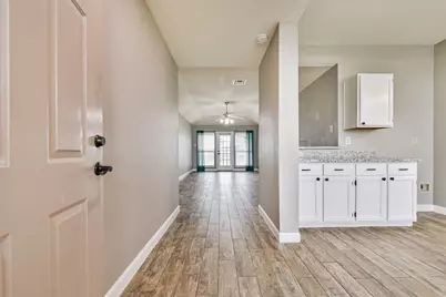 2436 Caroline Street, Dickinson, TX 77539 - Photo 3