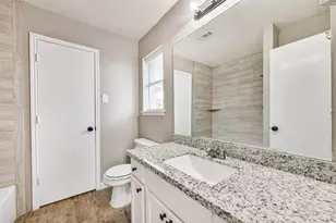 2436 Caroline St, Dickinson, TX 77539 - Photo 13