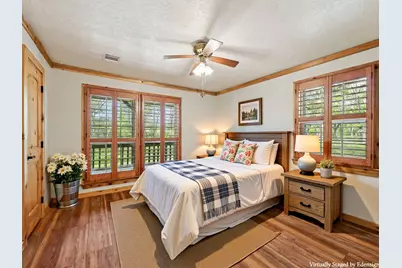 101-1/2 Avenue J, Dickinson, TX 77539 - Photo 9