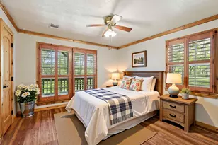 101-1/2 Ave J, Dickinson, TX 77539 - Photo 9