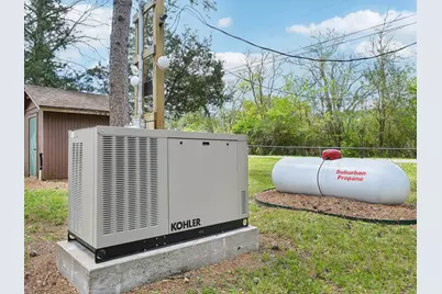 101-1/2 Avenue J, Dickinson, TX 77539 - Photo 29