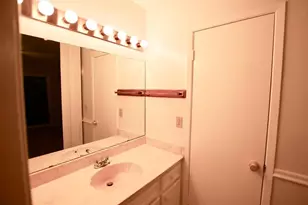 7862 Split Oak Dr, Houston, TX 77040 - Photo 9