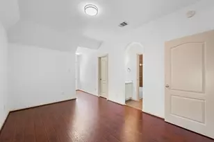 4603 Red Hawk Ct, Sugar Land, TX 77479 - Photo 37