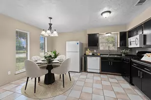1103 Haines Dr, College Station, TX 77840 - Photo 13