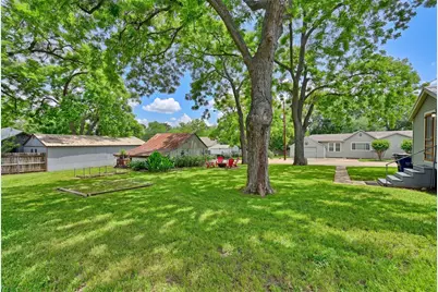 1500 Church Street, Brenham, TX 77833 - Photo 21