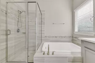 31778 Twin Timbers Ln, Spring, TX 77386 - Photo 21