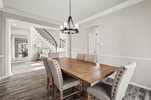 9735 Clear Diamond Dr, Rosharon, TX 77583 - Photo 5