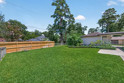 105 Glenmora Court, Conroe, TX 77385 - Photo 47