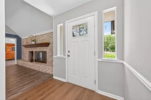 105 Glenmora Ct, Conroe, TX 77385 - Photo 7
