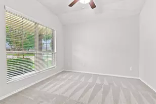 2913 Landing Edge Ln, League City, TX 77539 - Photo 5