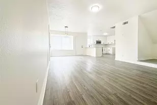 9843 Stableway Dr, Houston, TX 77065 - Photo 11