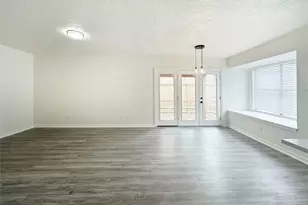 9843 Stableway Dr, Houston, TX 77065 - Photo 13