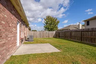 104 Laurel Meadow Ct, La Marque, TX 77568 - Photo 35